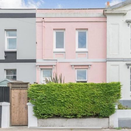 The Pink House Apartment Торки Екстериор снимка