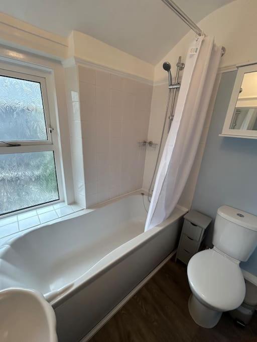 The Pink House Apartment Торки Екстериор снимка